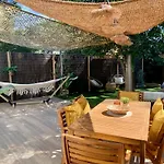 Maisonnette Avec Terrasse Et Jardin-Parking Prive-9Mn Des Plages A Pied