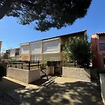 Appartement Studio Climatise Avec Mezzanine Et Terrasse A 400M De La Plage - 4 Couchages - Fr-1-229C-97