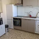 Villa T3 Climatisee, 57M², 5/6 Pers, Proche Plage, Renovee, Terrasse, Parking, Quartier Anime - Fr-1-797-48