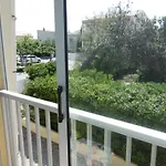 Appartement T2 Lumineux 40M2, 4 Personnes, 150M De La Plage, Bien Equipe Et Proche Loisirs - Fr-1-797-18