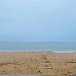 Tres Joli 2P Renove Avec Jardin