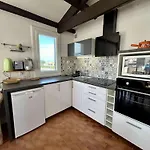 Studio Cabine Avec Piscine, Terrasse Et Parking - 4 Couchages A Saint-Cyprien Plage - Fr-1-225D-212