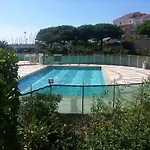 Studio 2 Pers Avec Piscine Privee Et Climatisation