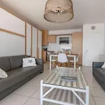 La Baule, 30M De La Plage Et Proche Tous Commerces