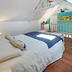 Cozy Home In Plerin With Kitchen