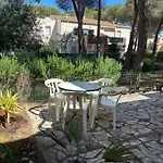 Chez Lydia