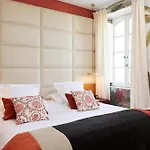 Hotel De Silhouette