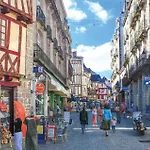 Lovely Home In Cadouarn With Wifi