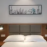 Wuxi Fish Inn Lingshan