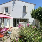 Charmante Location Dans Le Centre De St Martin