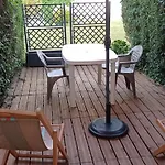 F2 En Rez De Jardin