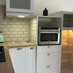 Pavillon Refait A Neuf A Argeles-Sur-Mer, Climatise Avec Wi-Fi, Terrasse Et Piscine, Proche Plage - Fr-1-732-82