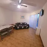 Studio - Residence Avec Piscine