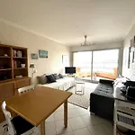 Studio Face Mer Avec Garage Et Proche Centre Ville, Plage, Commerces - Fr-1-197-486