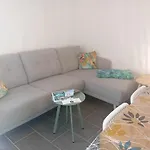 Appartement 40 M2 En Rez De Jardin