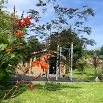 La Wodapalousa, Surf & Crossfit Guesthouse, 800M From Beach