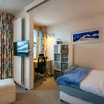 Appartement Skis Aux Pieds Avec Parking, Wifi, Animaux Admis A Val-D'Isere - Fr-1-694-238