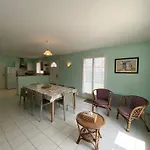 Villa Lumineuse Avec Jardin, A 500M De La Mer Et Proche Du Centre - Fouras - Fr-1-709-51