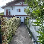 Maison Avec Piscine - Bidart Campagne Proche Plages