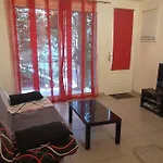 Joli Appartement St Cyprien Village