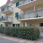 T3 Rez-De-Chaussee Lumineux Avec Terrasse Proche Plage