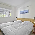 Arcachon : Appartement T3 Avec Acces Prive A La Plage, Balcon, Parking Et Wifi - Fr-1-433-124
