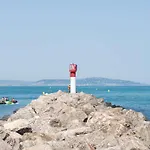 T3 Au Rdc Avec Piscine, Terrasse Et Parking - 6 Pers, Proche Plage A Marseillan - Fr-1-387-210