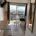 Beau Studio Au Bord De La Mer