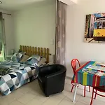 La Caronniere