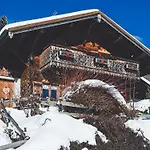 Chalet Aux Gets Avec Wi-Fi, Cheminee, Parking Privatif, Barbecue, Proche Pistes - Fr-1-671-7