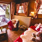 Appartement Au Centre Les Gets, 3 Etoiles, 3 Pers, Proche Telecabines Et Ecole De Ski - Fr-1-671-6