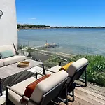 Design Villa With Panoramic Pond View And Jacuzzi