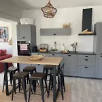 Charmante Maison Typique Avec Jacuzzi