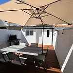 Belle Petite Maison Proche De La Mer
