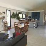 Magnifique Villa Avec Piscine - La Gracieuse