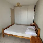 T3 Climatise Avec Loggia, Piscine Et Parking Prive, A 300M De La Plage En Centre-Ville - Fr-1-781-51