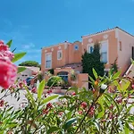 Residence L'Oustal Des Mers