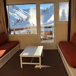 Avoriaz - Portes Du Soleil : Aux Pieds Des Pistes