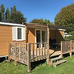 Camping Domaine De La Ville Huchet