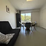 Appartement T2 Avec Terrasse, Parking Prive, Et Proche Plage - La Rochelle - Fr-1-246-721