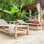Charmante Villa Avec Piscine Chauffee, Proximite Des Plages