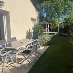Charmante Villa Avec Piscine Chauffee, Proximite Des Plages