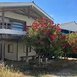 Chalet Spacieux Et Confortable A 250M De La Plage Avec Wifi Et Terrasse A Gruissan - Fr-1-784-29