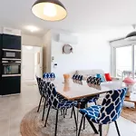 T3 Climatise Neuf, Proche Plage Avec Terrasse Spacieuse Et Parking A Narbonne - Fr-1-409-272