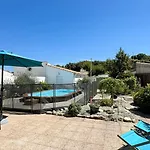 Jolie Maison Au Calme Avec Piscine