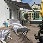 Jolie Maison Avec Jacuzzi