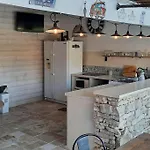 Villa Avec Piscine Et Cuisine D'Ete