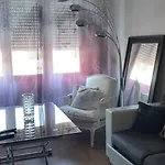 Joli Appartement Quartier Tranquille 13008 A 2 Minutes Du Metro Perier