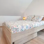 3 Bedroom Stunning Home In Creances