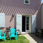 Maison 6P Dans Residence Avec Piscine